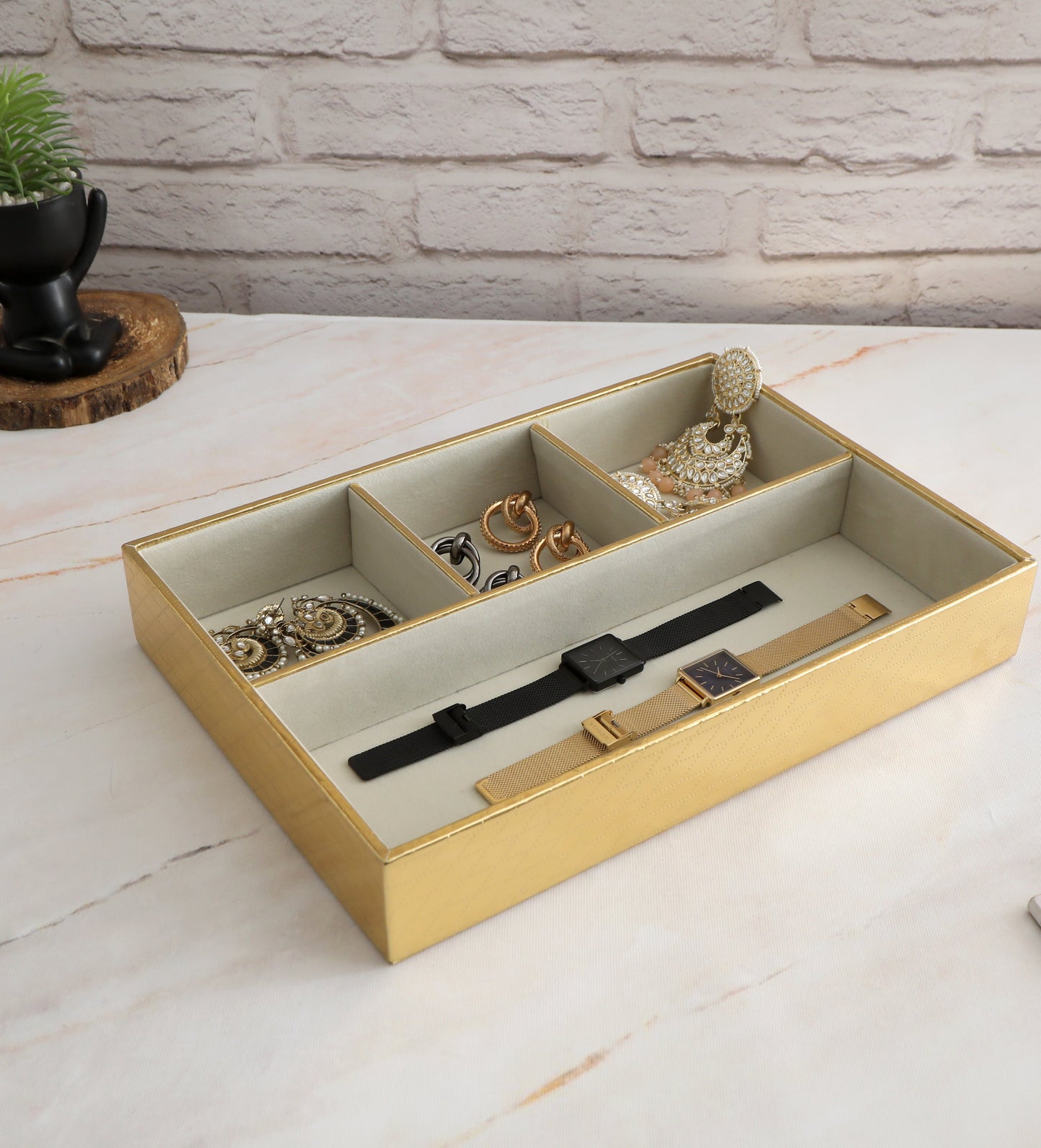 Jewellery Tray 4 partition - Gold